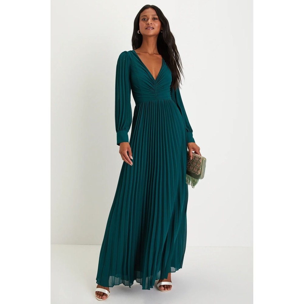 Lulus NWT Sophisticated Grace Emerald Green Pleated Long Sleeve Maxi Dress Large